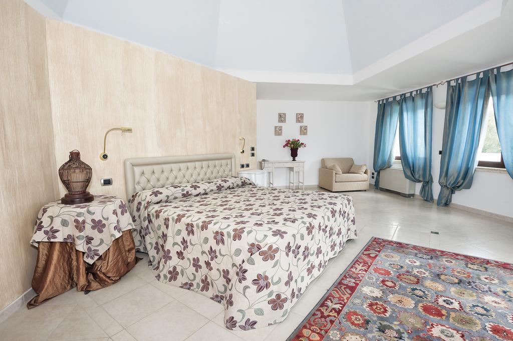 Masseria Chiancone Torricella Martina Franca Ngoại thất bức ảnh